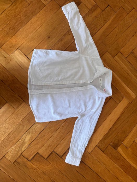 Biała koszula dla chłopca