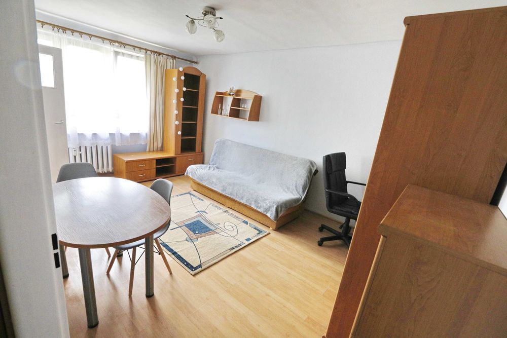 Kawalerka - Kielce - tanio, blisko centrum, piękny widok z okna