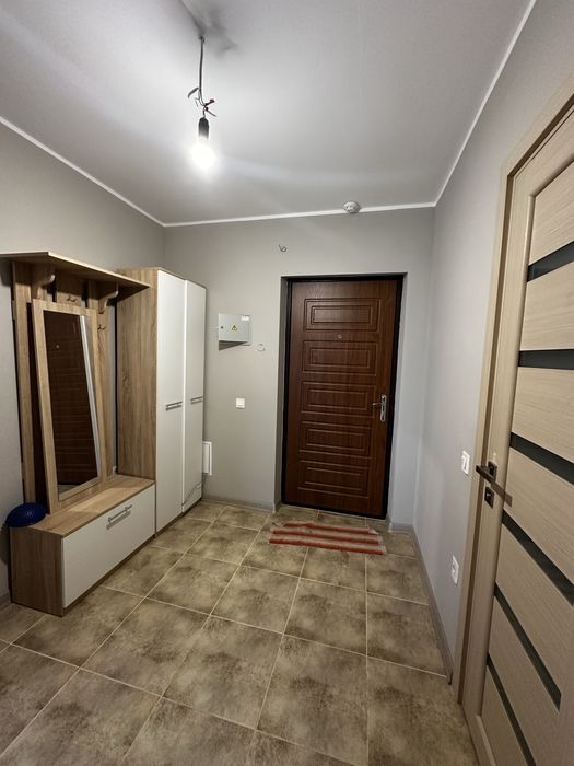 Продаж чудової квартири з новим ремонтом на Москаленка 49 без %