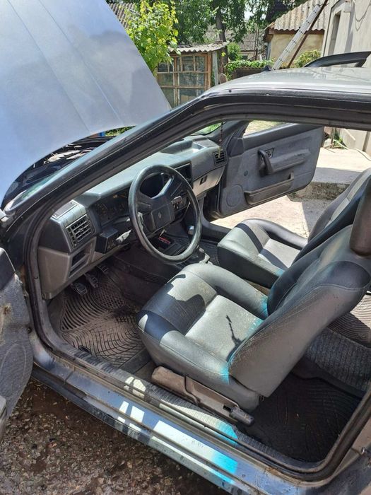 Авто Renault 19  1989р випуску