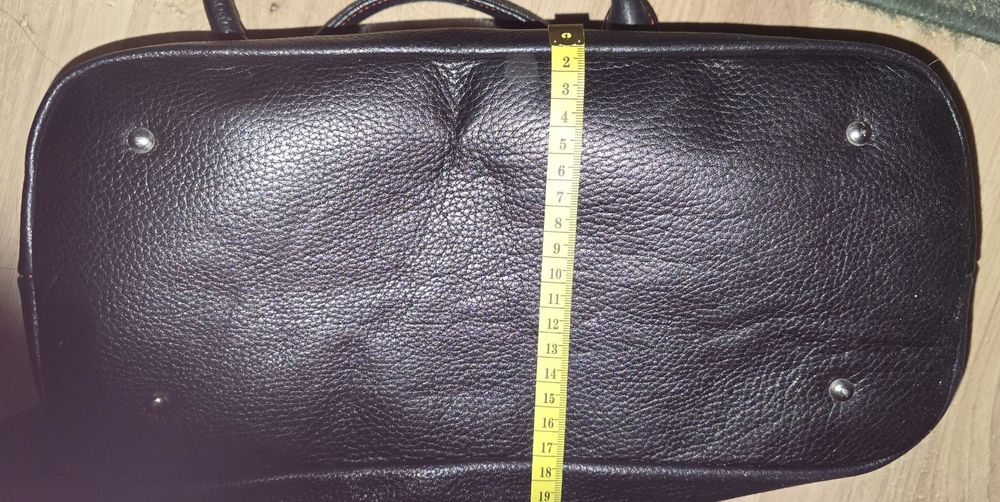 Skórzana torebka. Skóra naturalna