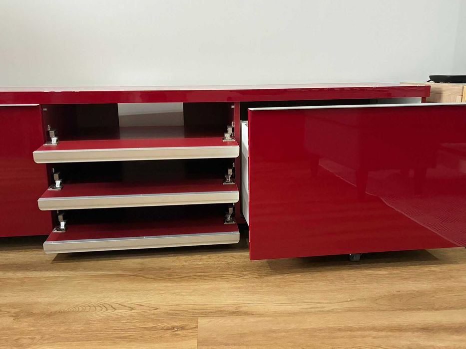 Armário consola TV Besta Burs Ikea bom estado