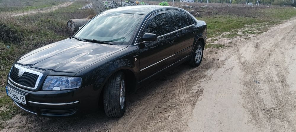 Продаю skoda superb 2006 рік автомат