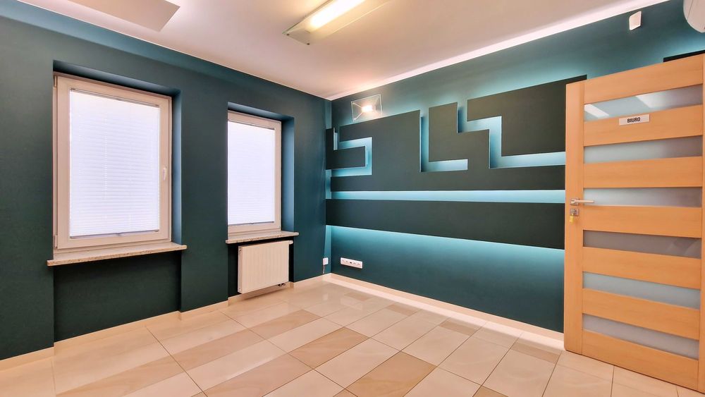 Radogoszcz - reprezentacyjny segment do wynajęcia / biuro - usługi