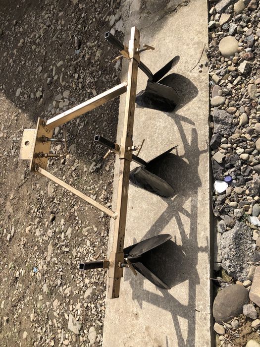 Плуги (марка) до мотоблока