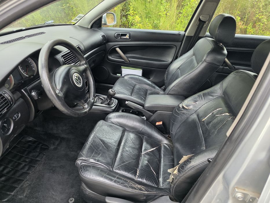 Volkswagen Passat 130 CV – 6 Velocidades – 2002 foto 5