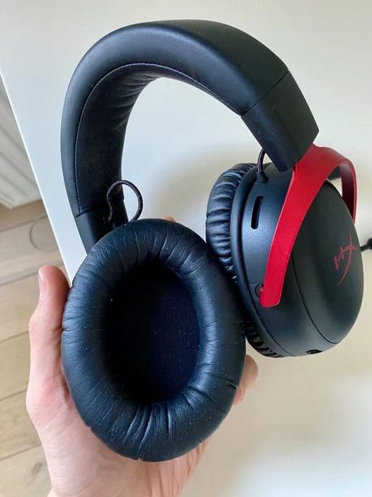 HyperX Cloud III wireless