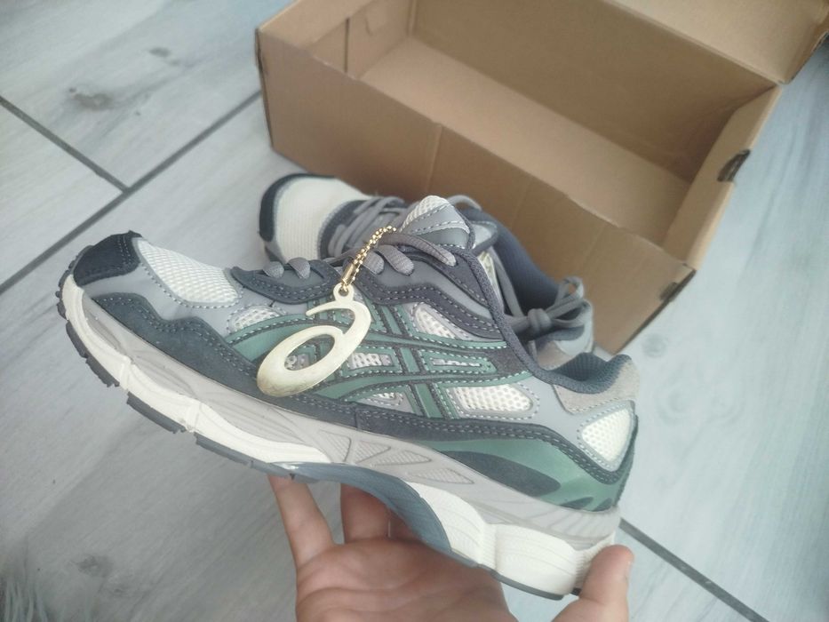 Asics gel nyc szare