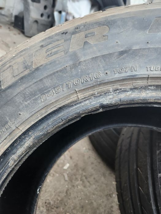 Продам колесо резину з запаски 245/70 r16 107h BridgeStone Dueler HP н