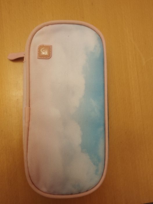 Piórnik szkolny NOWY