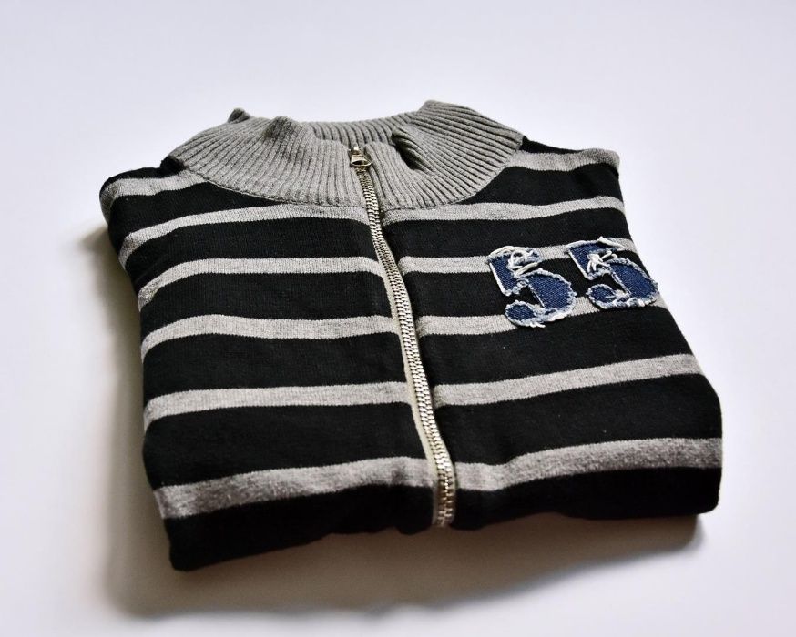 Sweter chłopięcy rozm.134 MADS & METTE