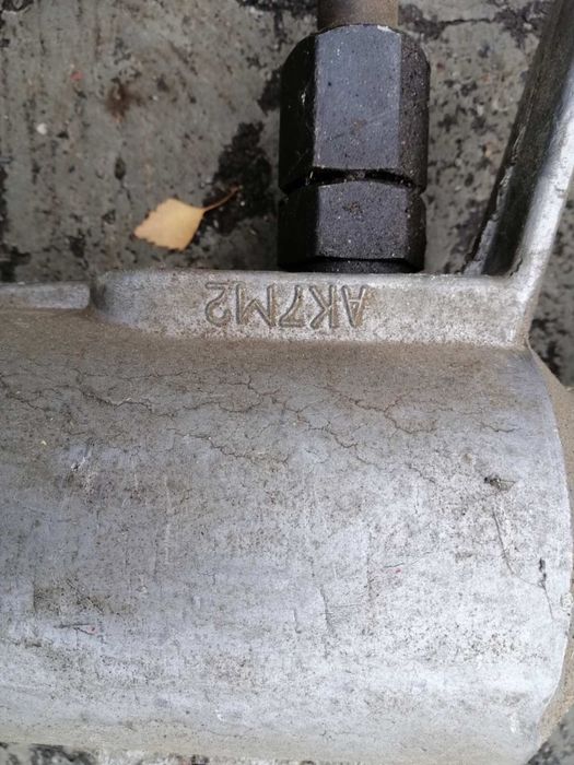 Продам відбійні пневматичні молотки