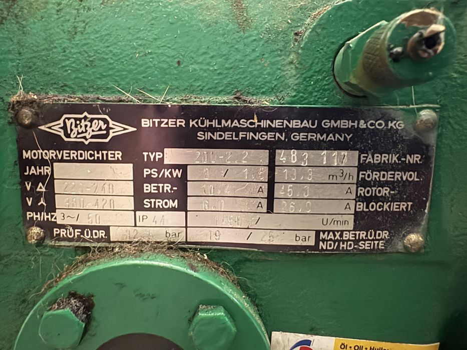 Холодильний компресор Bitzer 2DL-2.2