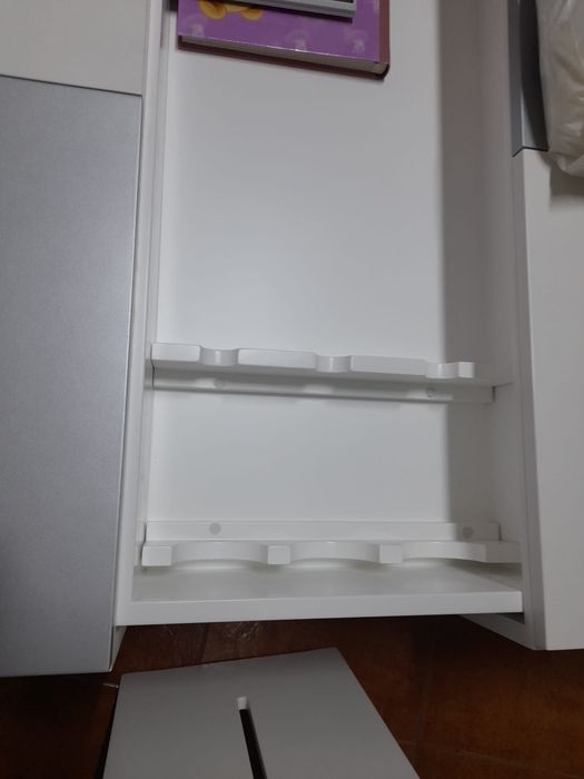 Mesa de sala como nova