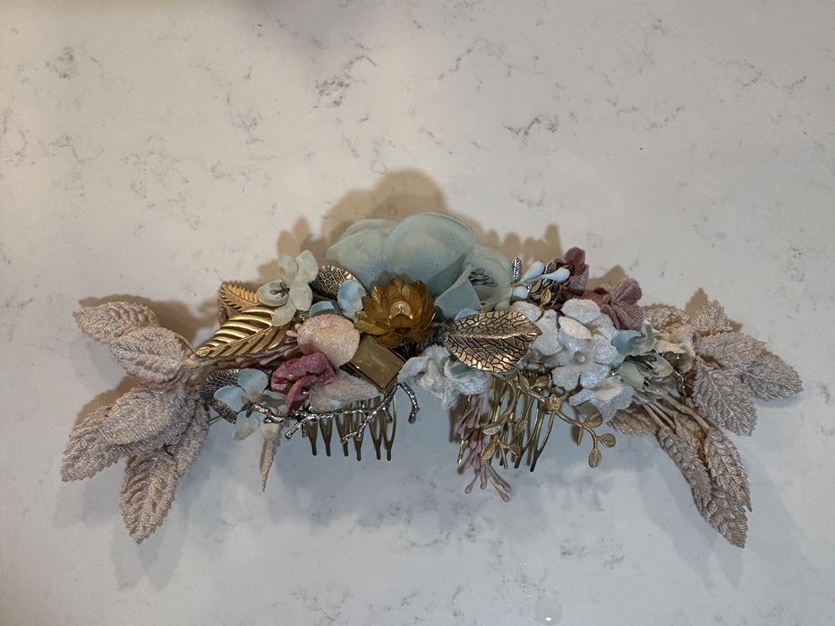 Toucado de noiva Catavassalo. Acessorio de cabelo, casamento,cerimónia