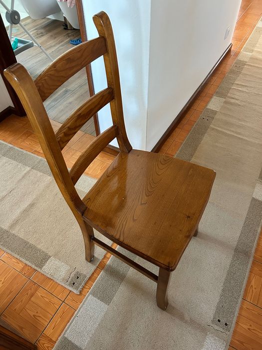 Mesa madeira + cadeiras