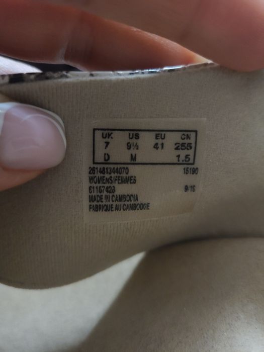 Босоножки Clarks, новые, 40-41 размер