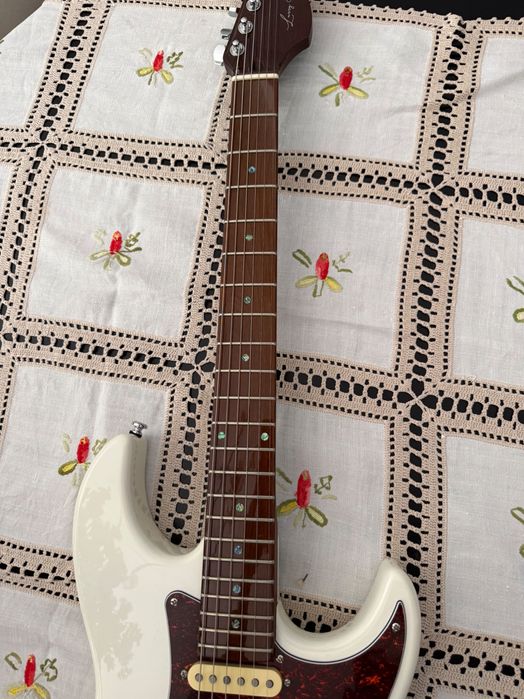Guitarra Sire S7 Larry Carlton
