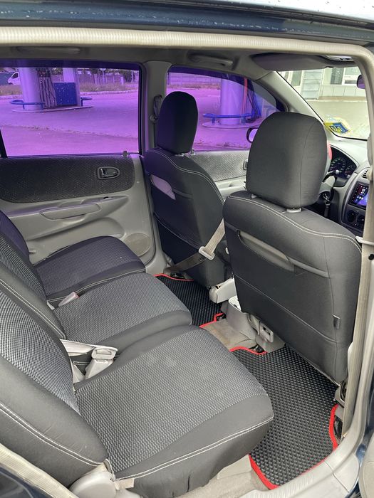 Mazda Premacy 2001р