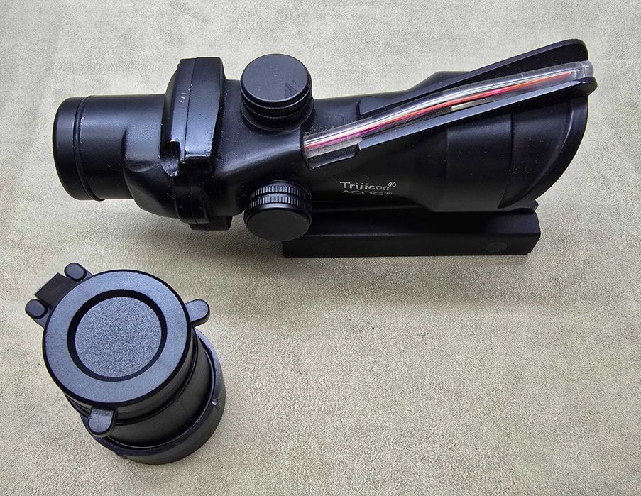 Luneta Trijicon ACOG 4X32