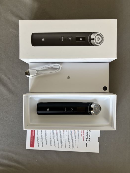 Medicube AGE-R Booster Pro Black орігинал з коробкою