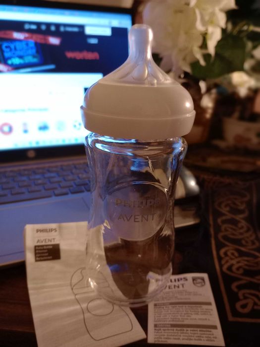 Philips Avent Biberão Natural Response 1m+ Vidro 240ml