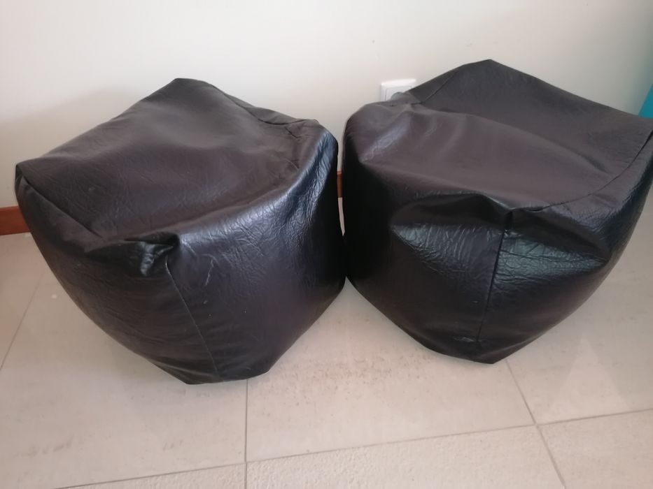 Puf em forma de cubo