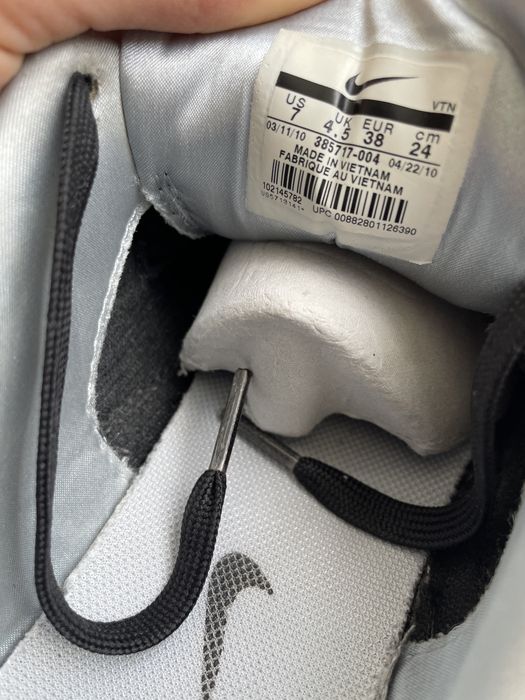 Кросівки Nike 37р (24,2см)