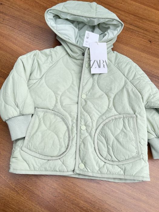 Курточка Zara 86