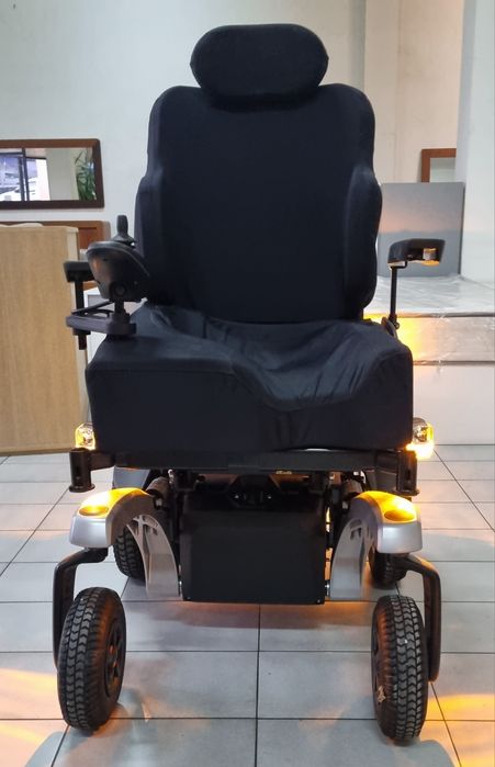 Cadeira rodas eléctrica