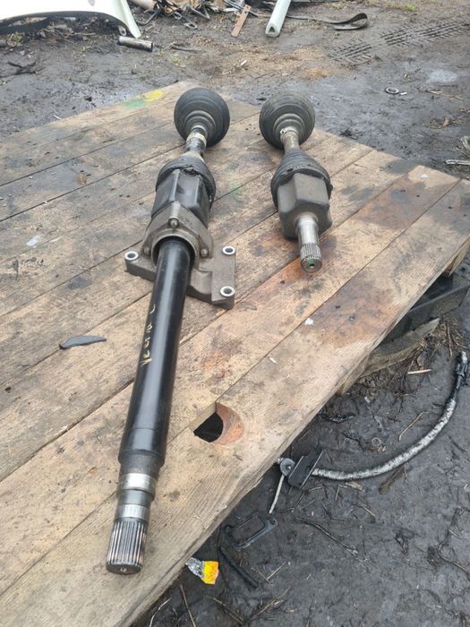 Піввісь полуось привід трошиб Opel Vectra C Signum Fiat Croma 1.9 AF40