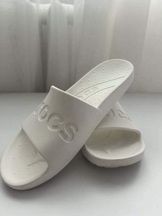 Продам шлепки crocs