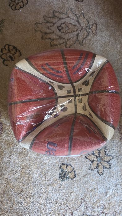 Bola de basquetebol Molten BG3100 (em pele sintética / couro composto de alta qualidade)