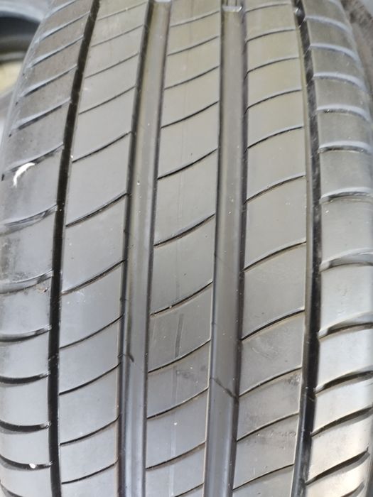 215/65/16 192H Michelin Primasy 3