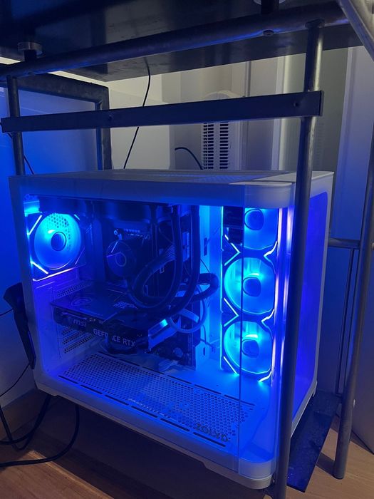Vendo pc gaming com muito pouco uso comprado a 5 meses com fatura