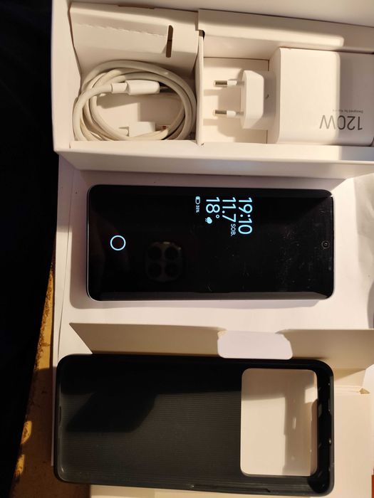 Xiaomi Redmi Note 13 Pro+ 5G