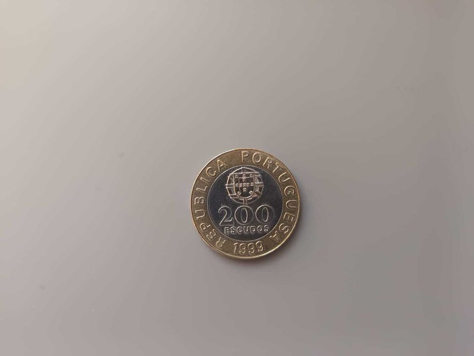 Moeda Comemorativa 200$00 - Garcia de Orta (1999)