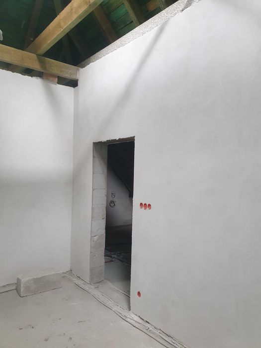 Tynki tradycyjne przycierane piaskiem kwarcowym