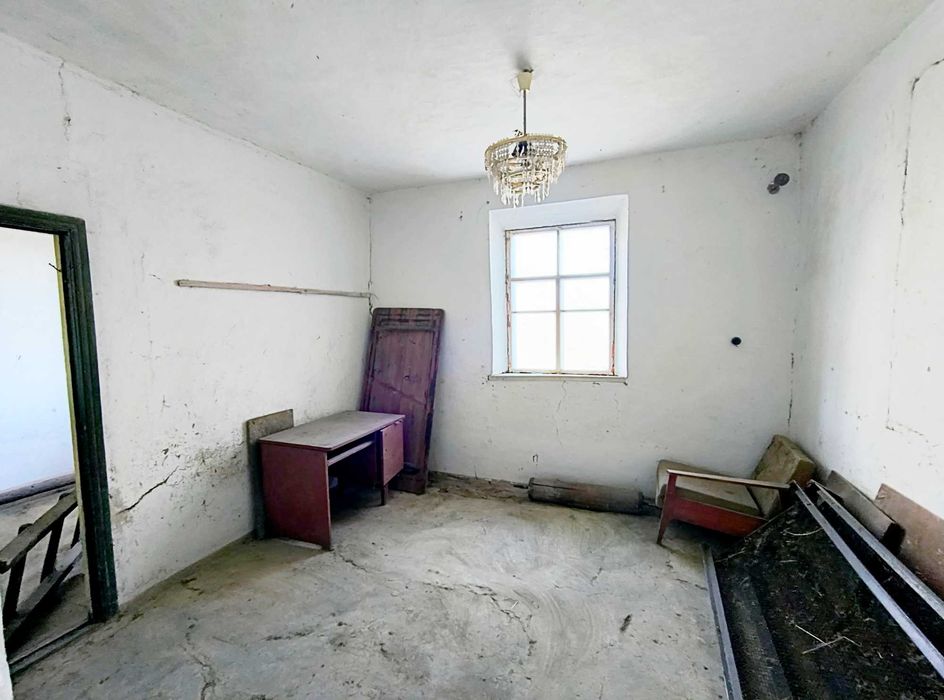 Дім 76 м2 біля ставка Дмитрушки 2,3 км Умань газ піч криниця 32 сотки