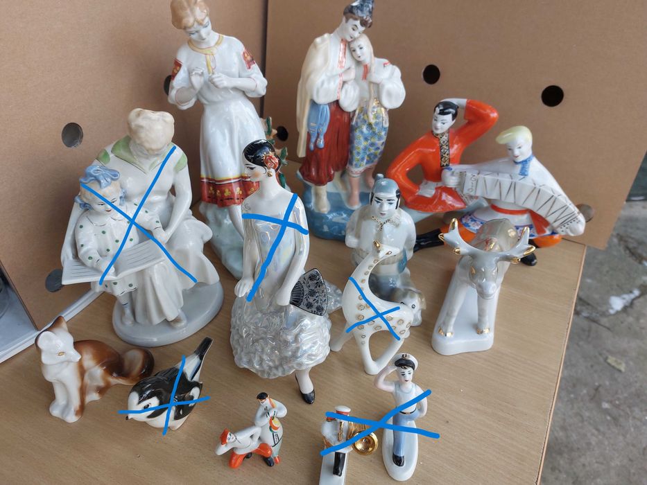 Фарфорові, порцелянові статуетки