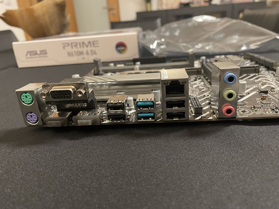 Motherboard Asus Prime H610M-A D4 mic-ATX DDR4 + Antena wifi e BT