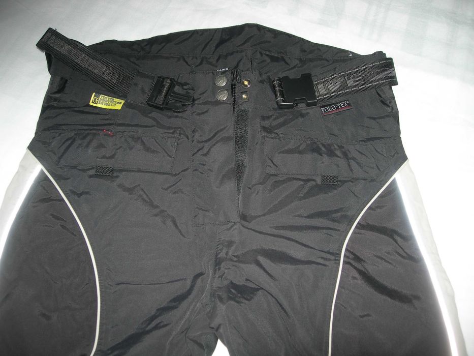 Calça Polo Drive unissexo veste (40)(M)de mota.