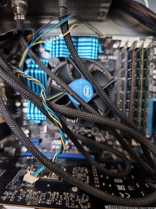 Ігровий пк. ASUS P8P67 intel i5-3570 3.40GHz відео MSI GTX 1060 3Gb.