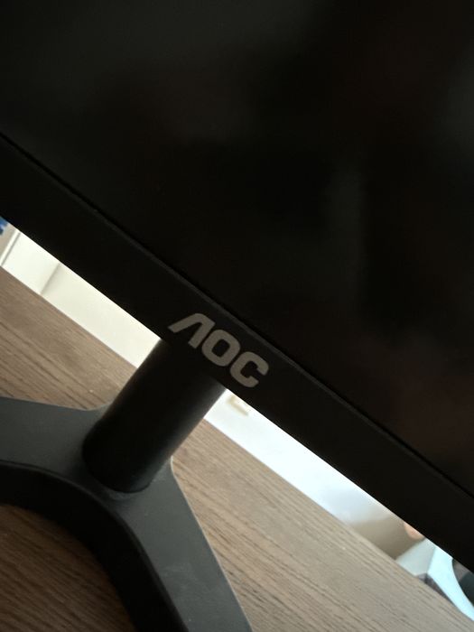 Monitor AOC 23,6”