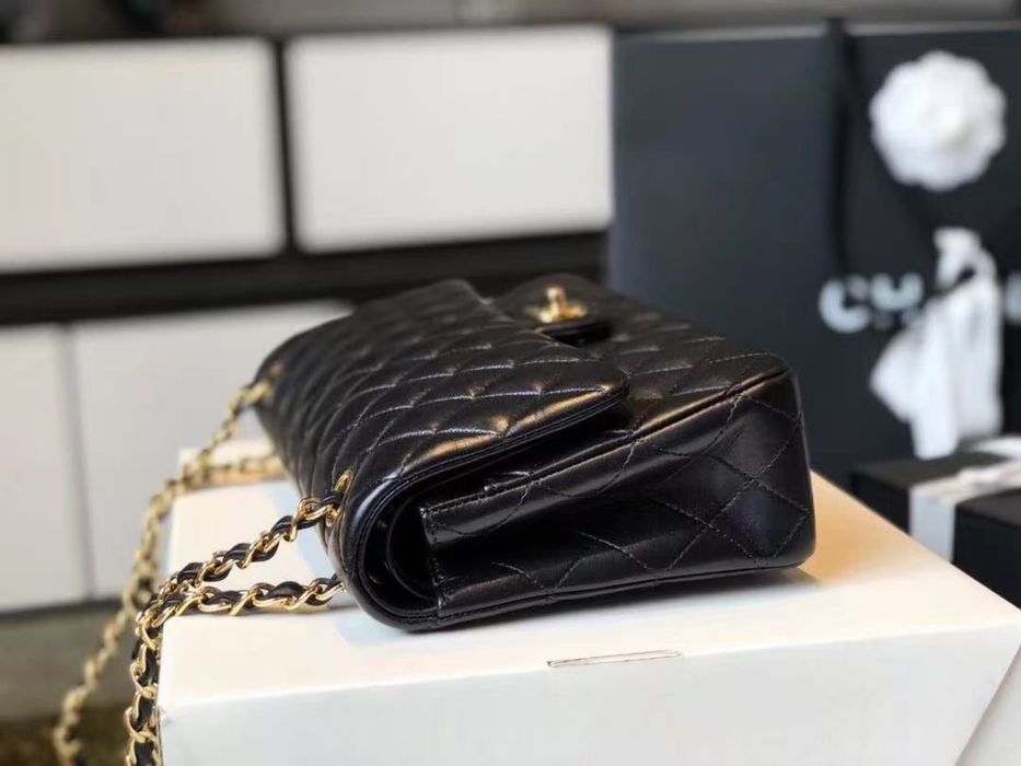 Mala Chanel nova
