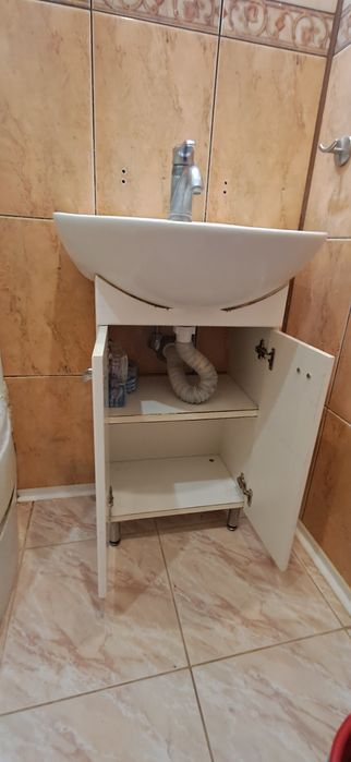 Тумба з умивальником cersanit  зі змішувачем