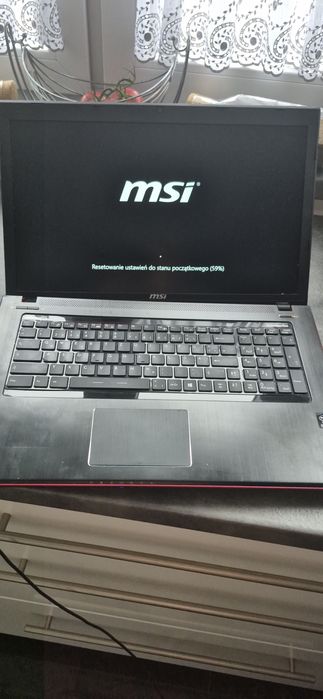 Laptop MSI używany