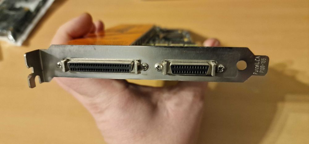 ASI6201 karta muzyczna profesjonalna PCI XLR