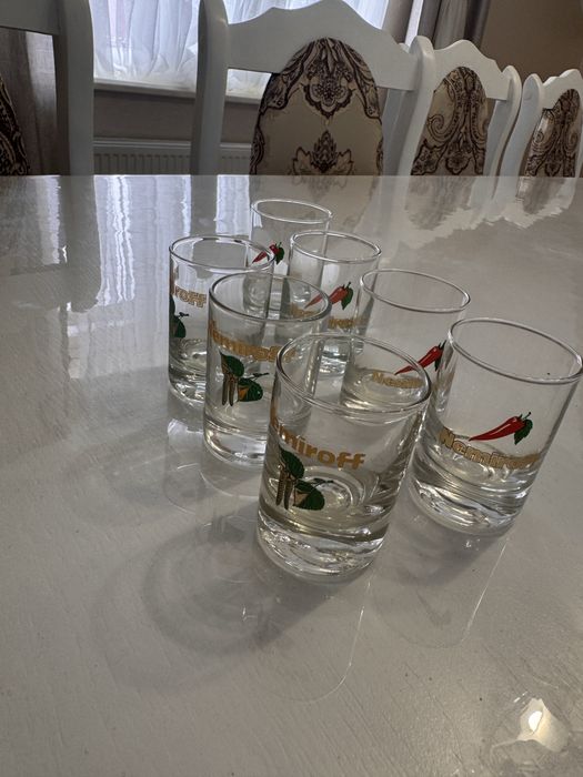 Рюмки.