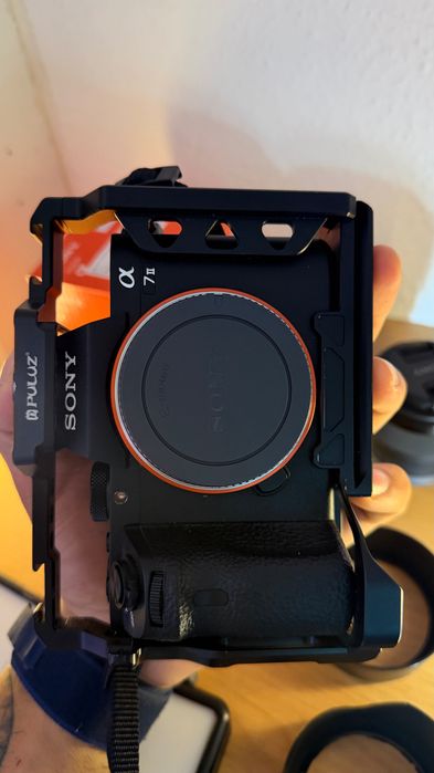 Sony A7ii + 2 lentes muito conservada